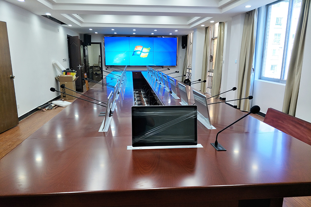 廣東某檢察院（液晶升降一體機(jī)、嵌入式話筒）