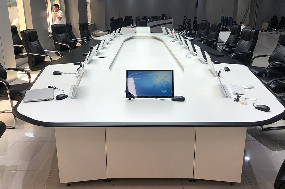 某集團(tuán)有限公司數(shù)據(jù)中心（液晶升降一體機(jī)）