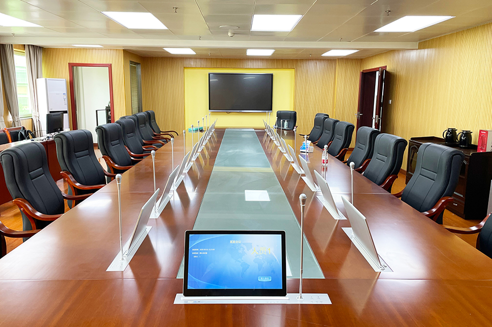 廣東某政府機(jī)構(gòu)（液晶帶話(huà)筒升降一體機(jī)）